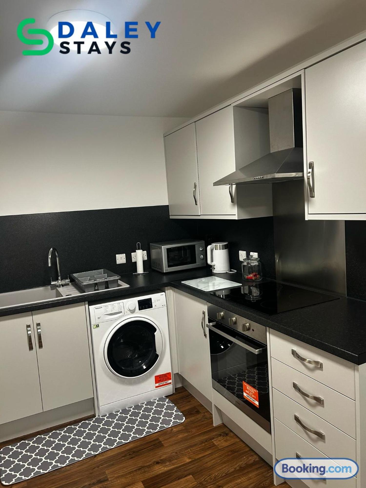 Failsworth Luxury Apartment With Free Parking By Daley Stays Manchester Zewnętrze zdjęcie